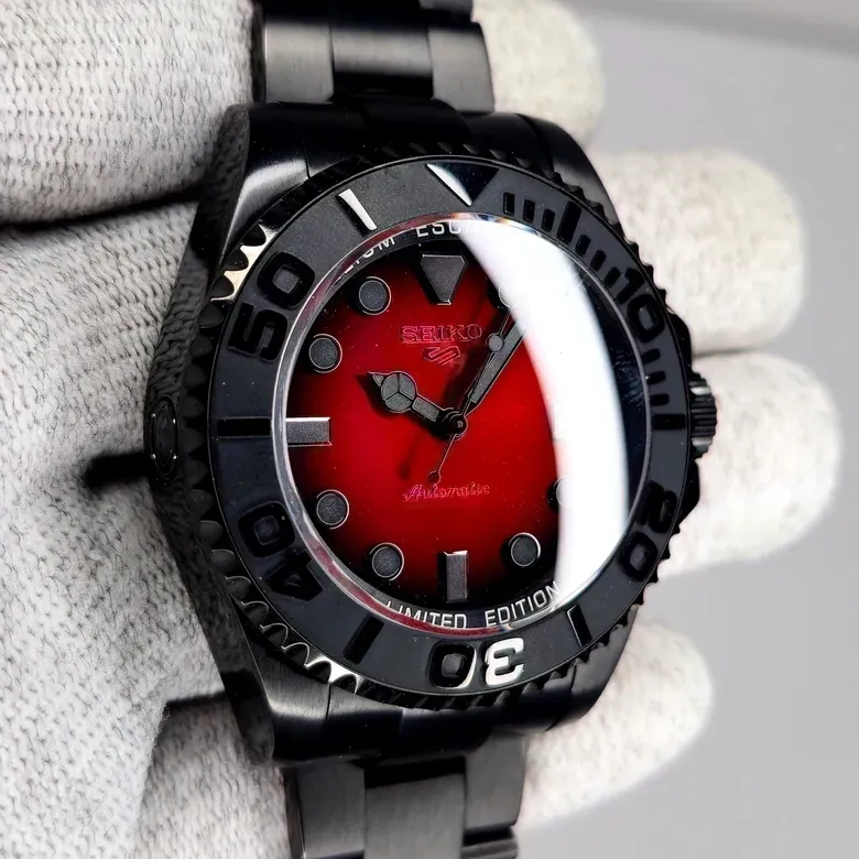 Custom Watch CW130