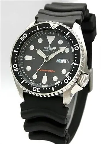 Scratch and Dent - Seiko Automatic Dive Watch with Offset Crown and Rubber Dive Strap #SKX007K1 20