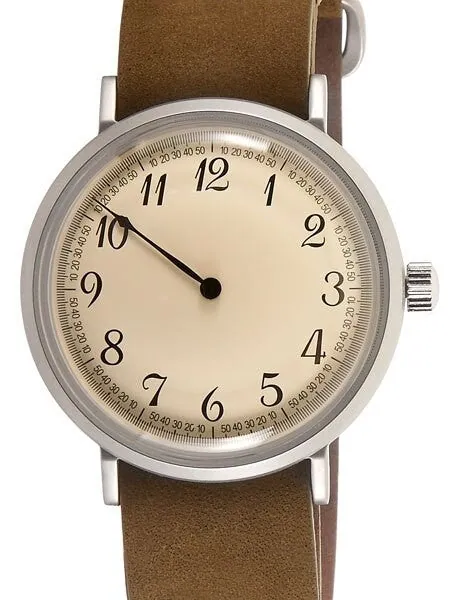 Scratch and Dent - Red Star Solo, Hand Wind Mechanical Watch with Thick Dome Crystal #7982G-C 1