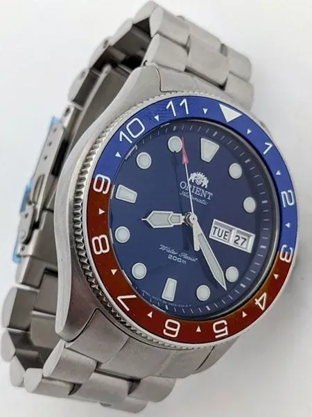Scratch and Dent - Orient Ray II Blue Dial Automatic Dive Watch with SS Bracelet #AA02005D 22