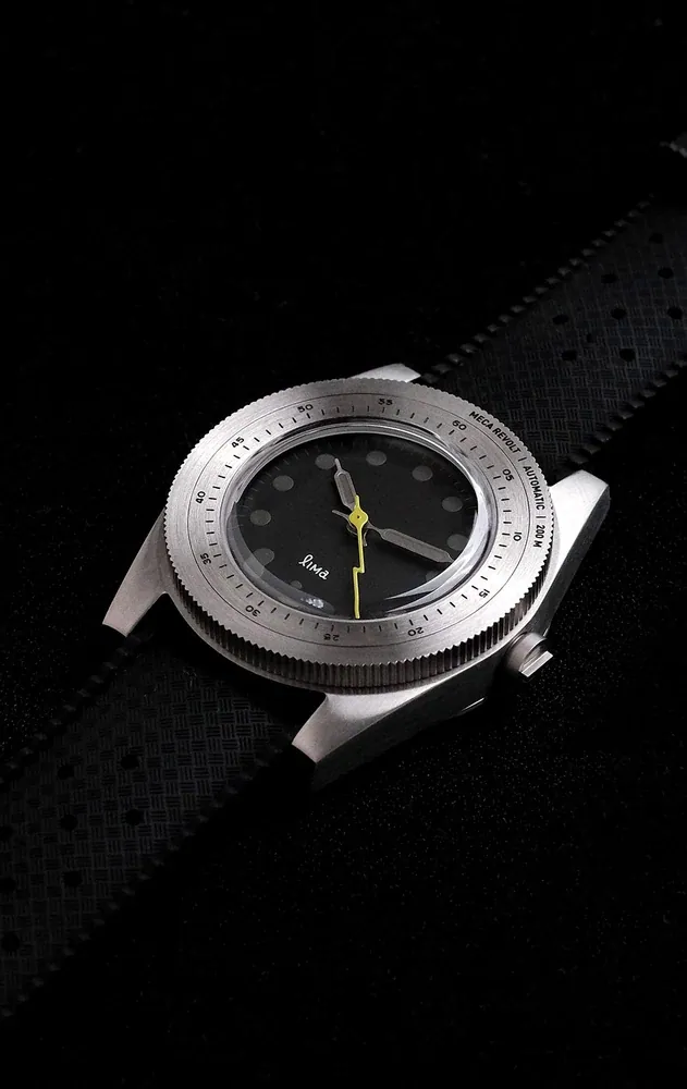 MECA REVOLT GHOST EDITION