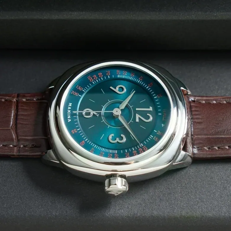 MAKINA URIEL_V NAVY BLUE