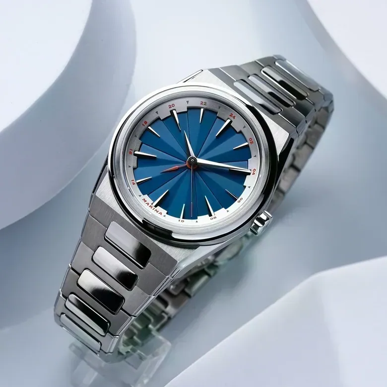 MEPHISTO_III GMT (Blue)