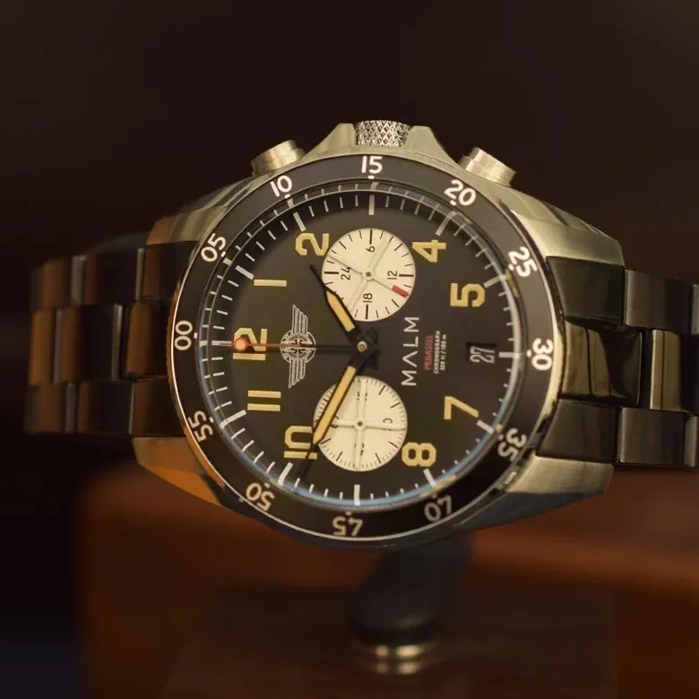 Collector's Corner – Pegasus Blackbird White BB Chronograph 41