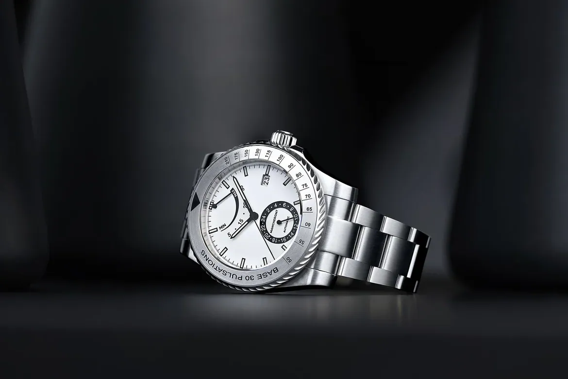 Pacer - 77000W - White Dial Men's Watch - Mancheront