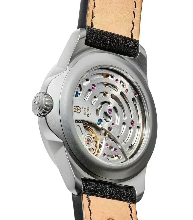 Aerodynamic Silver Metalic