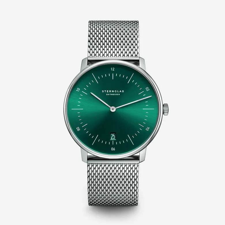 Naos green