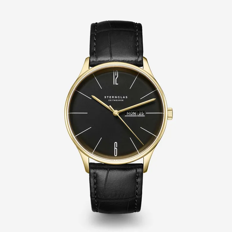 Berlin piano black