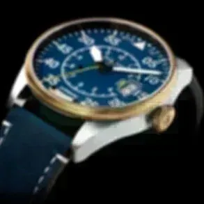 DC-4 Vintage Automatic Royal Blue Dial