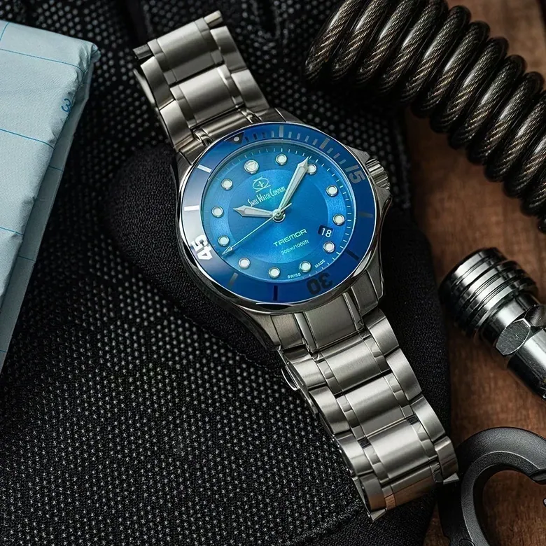 Tremor Blue