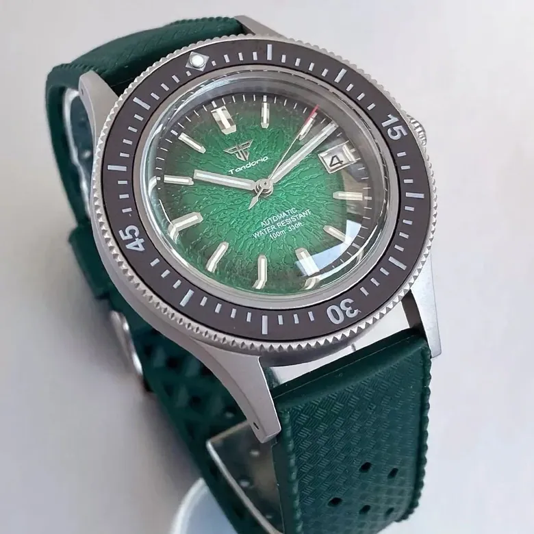 Tandorio  TD267S  Diver Watch  NH35A Domed Sapphire 200M Waterproof Sandblast Case Blue Green Orange Dial Luminous