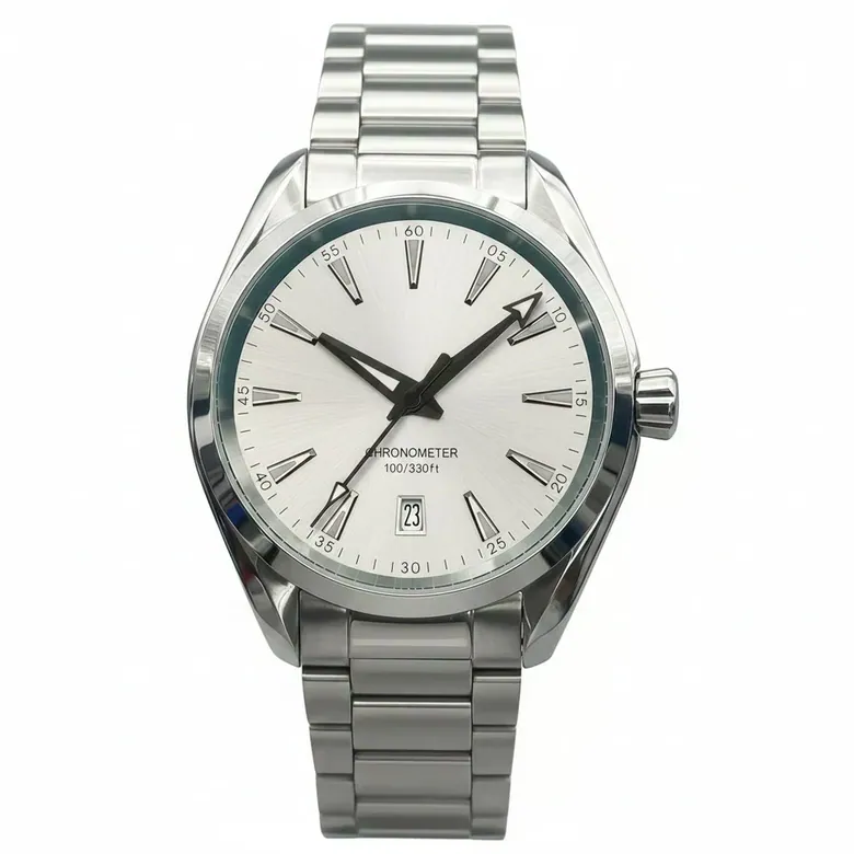 40mm Dress Watch Date Window At 6 NH35 Automatic Sapphire 10Bar half Sterile Customizable