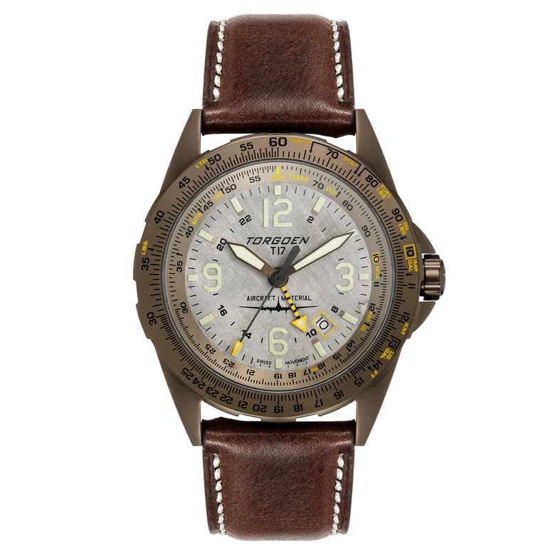 T17 Flying Fortress GMT | 44mm, Vintage Leather Strap