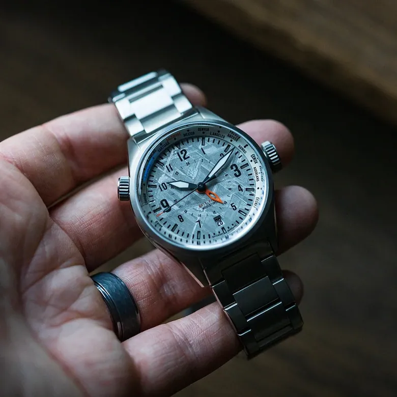 Balt-Pilot Worldtimer Meteorite