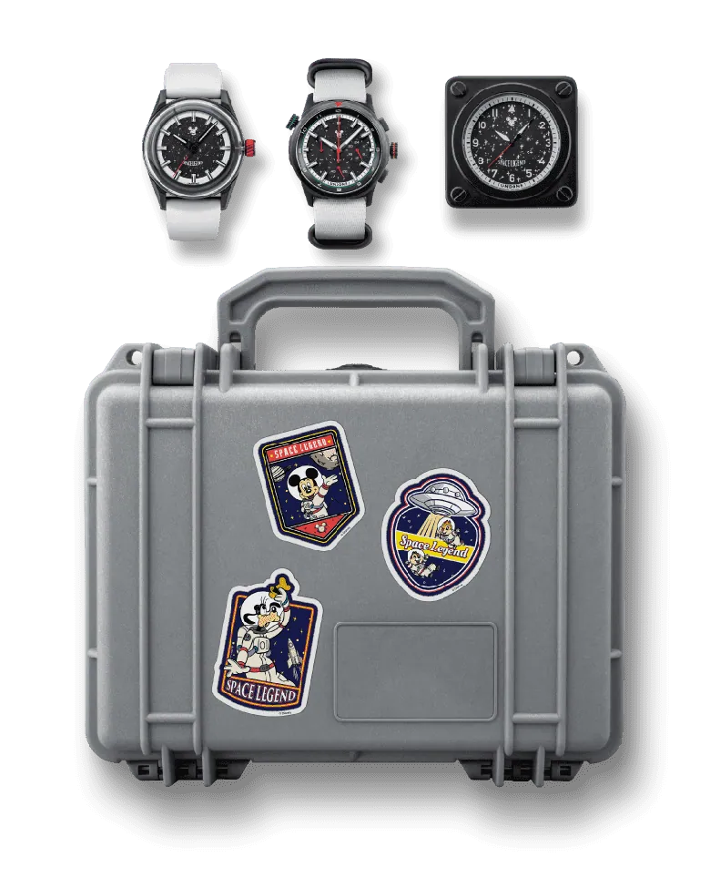 UNDONE DISNEY SPACE LEGEND BOX SET Automatic
