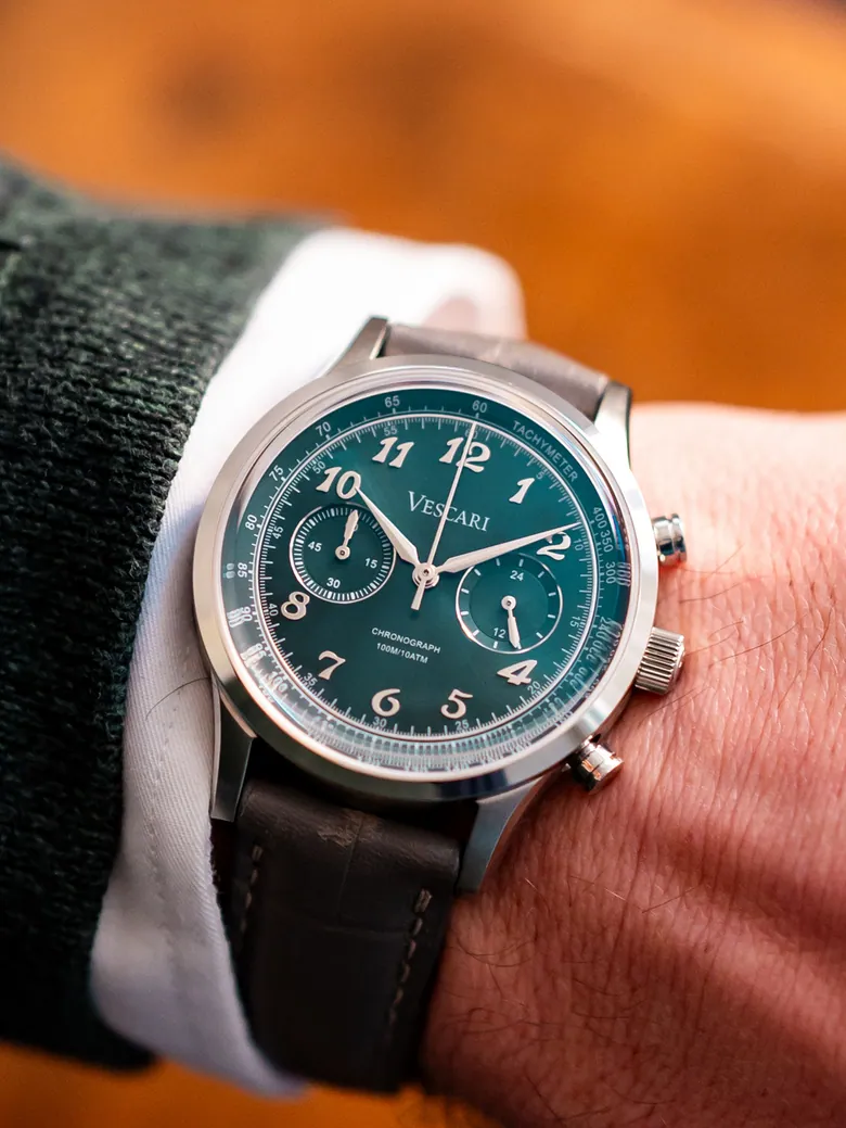 Chestor 'Midnight Green' Limited Edition Leather - Pond Review | Vescari Watch Co.