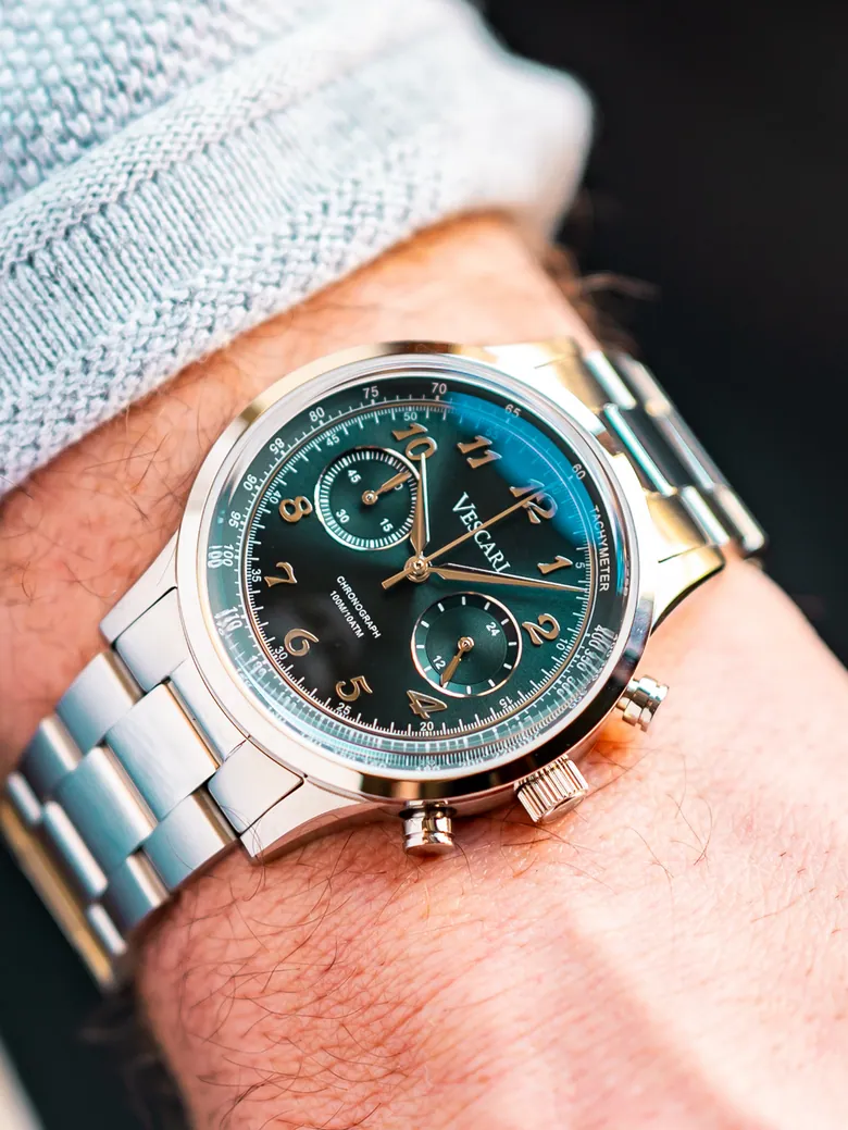 Chestor 'Midnight Green' Limited Edition Steel - Pond Review | Vescari Watch Co.