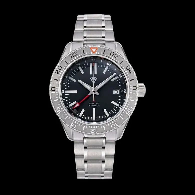 The Ocho - 42 mm Everday GMT Wristwatch Black