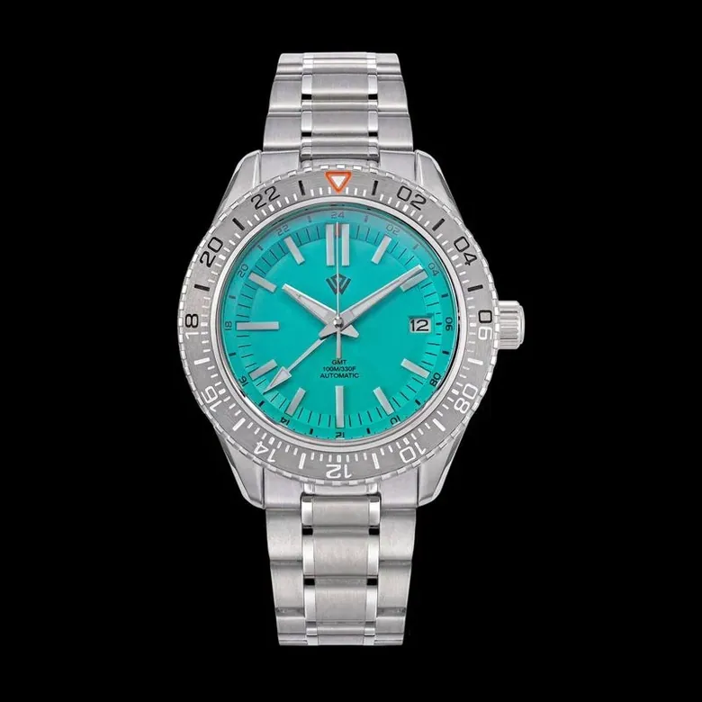 The Ocho - 42 mm Everday GMT Wristwatch Teal Blue