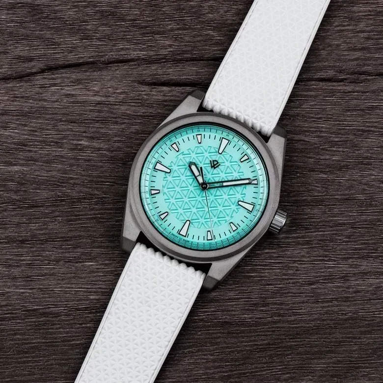 US STOCK · Basilea — Titanium Grade 5 (Ice Blue) · Soprod M100 | 39 mm