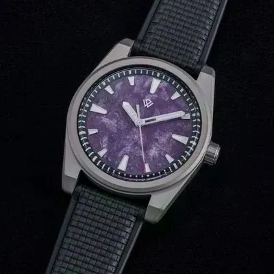 US STOCK Basilea 39 mm