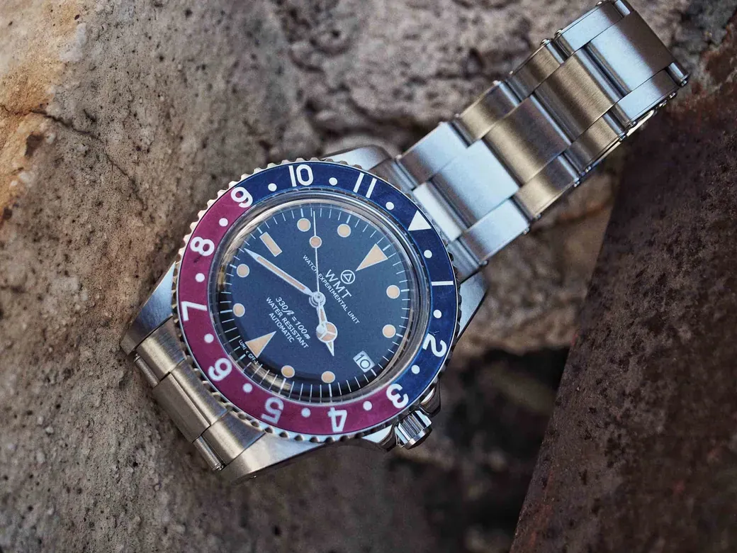 Sanford  –  ” Pumpkin ” Fuchsia Bezel Aged Edition