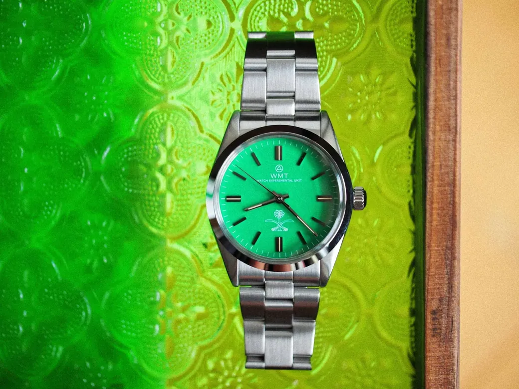 Barracuda – Saudi Arabia Special Edition / Green Dial / Metal Bracelet + Leather Strap Set