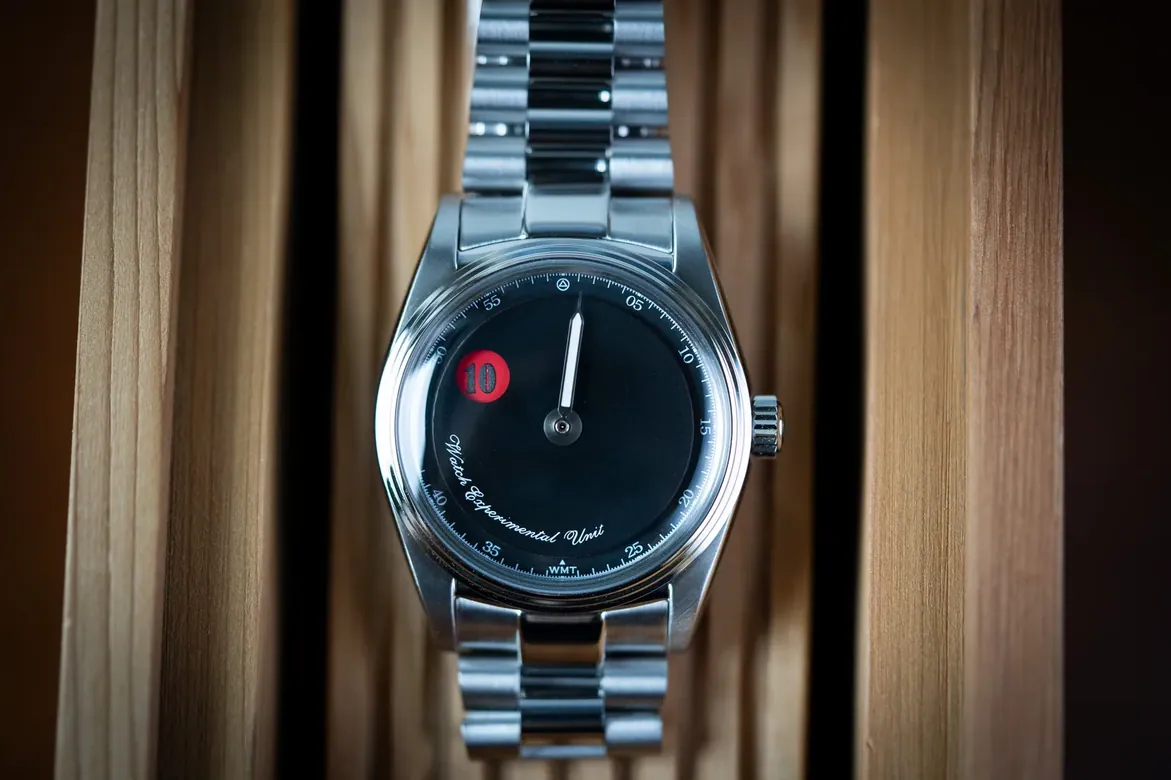 O’clock – Red edition / Metal Bracelet + Leather Strap Set / Pre Order / Delivery date – Early of Oct 2026