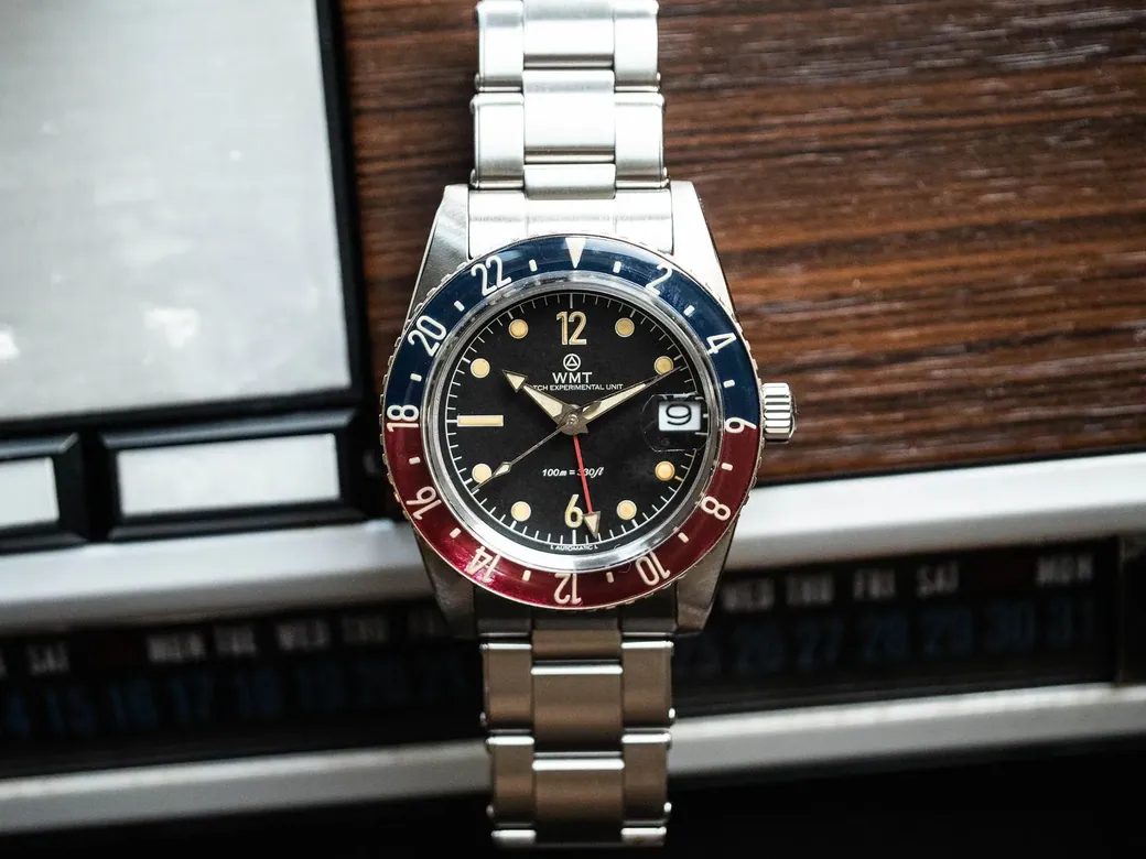 Panton MK II – Black Dial / Aged Edition