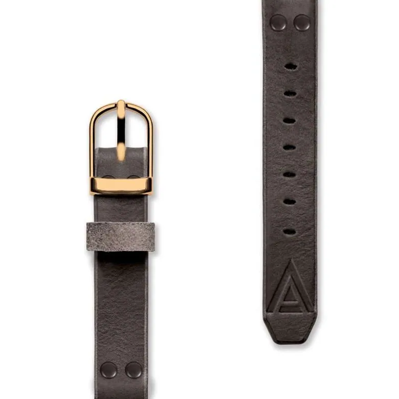 Nº 1929 Black Strap