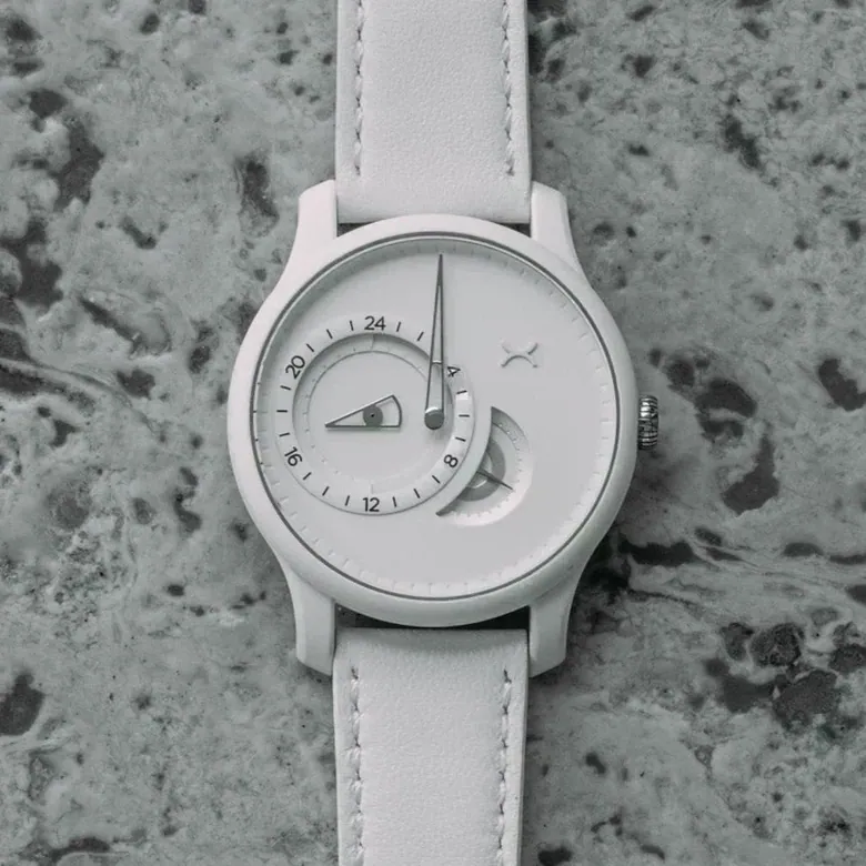 Regulator Automatic Whiteout | Xeric.com