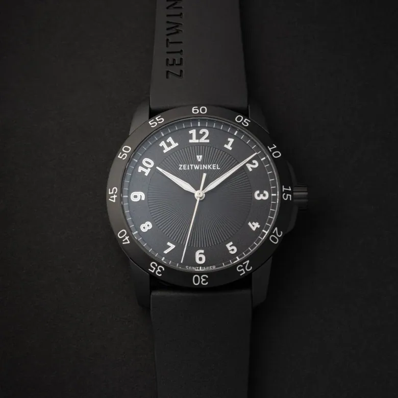 240° NOIR (Pre-Order - Built to Order)