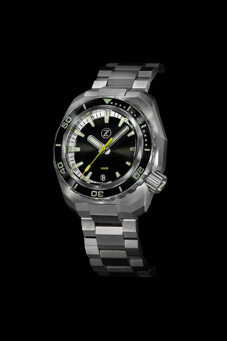 Hammerhead Titanium 1000m Coal Black