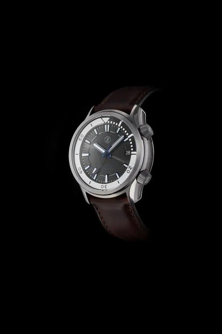 Helmsman 2 300m : Steel Black
