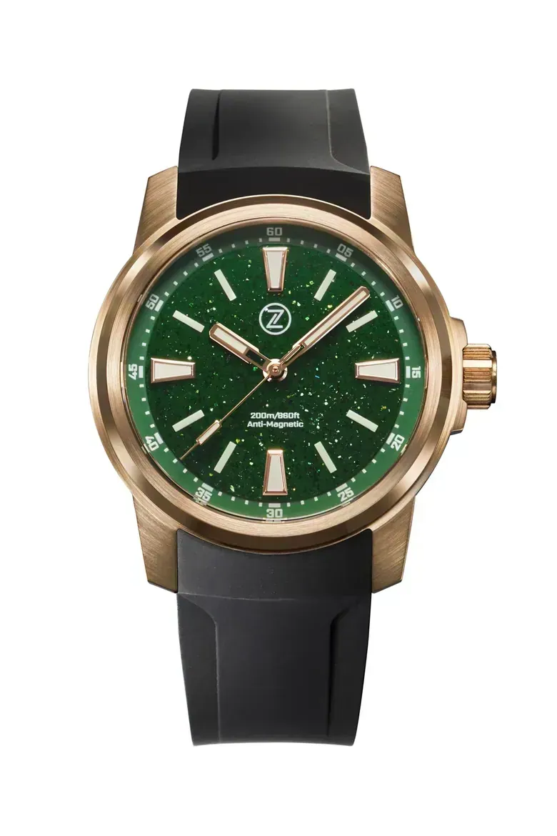 Aurora Field 38mm Br 'Green Aventurine'